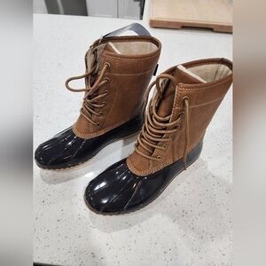Womens Brown and Black Duck Boots